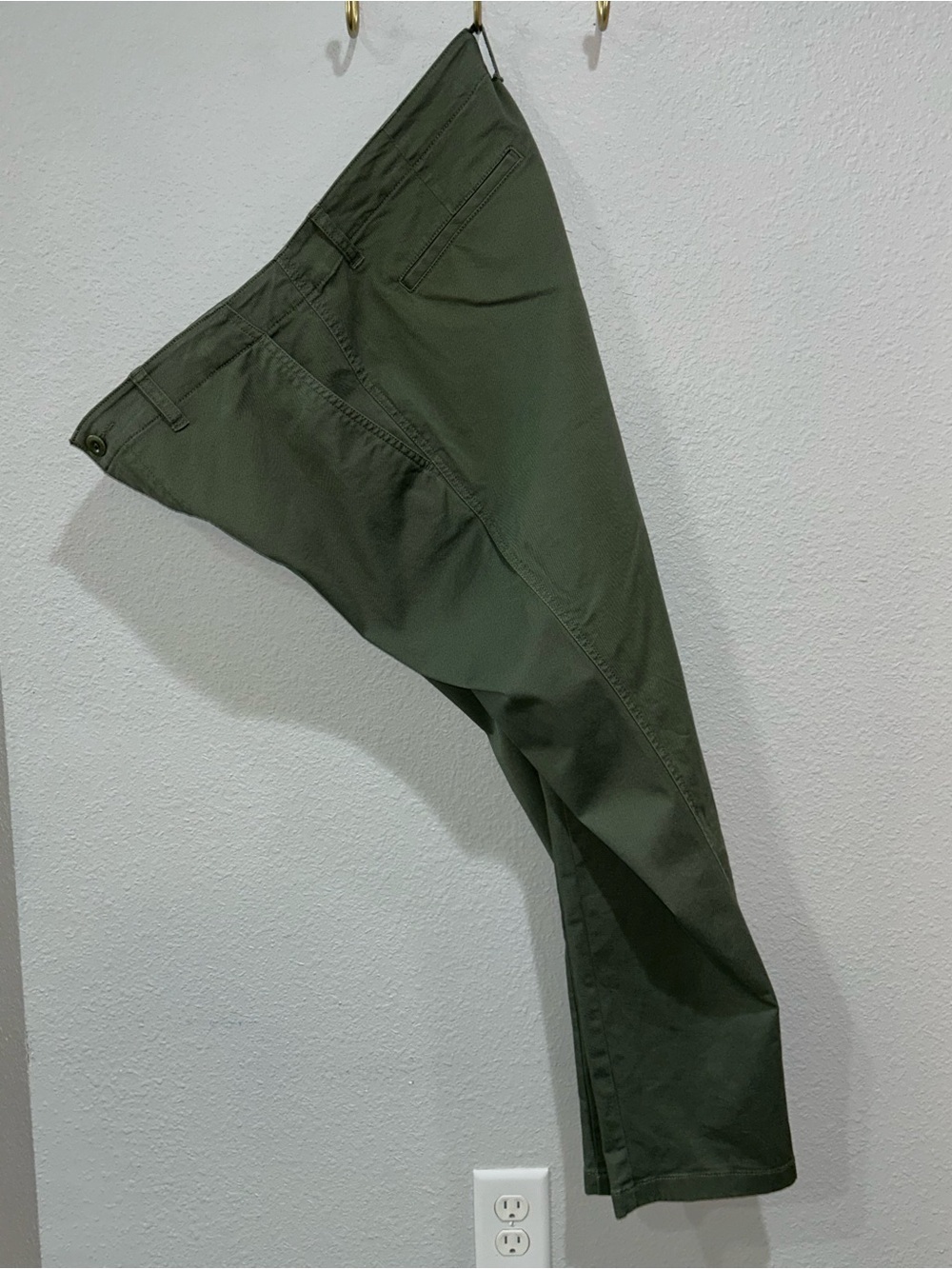 Woman’s Lauren Ralph Lauren Olive Green Chino Trousers